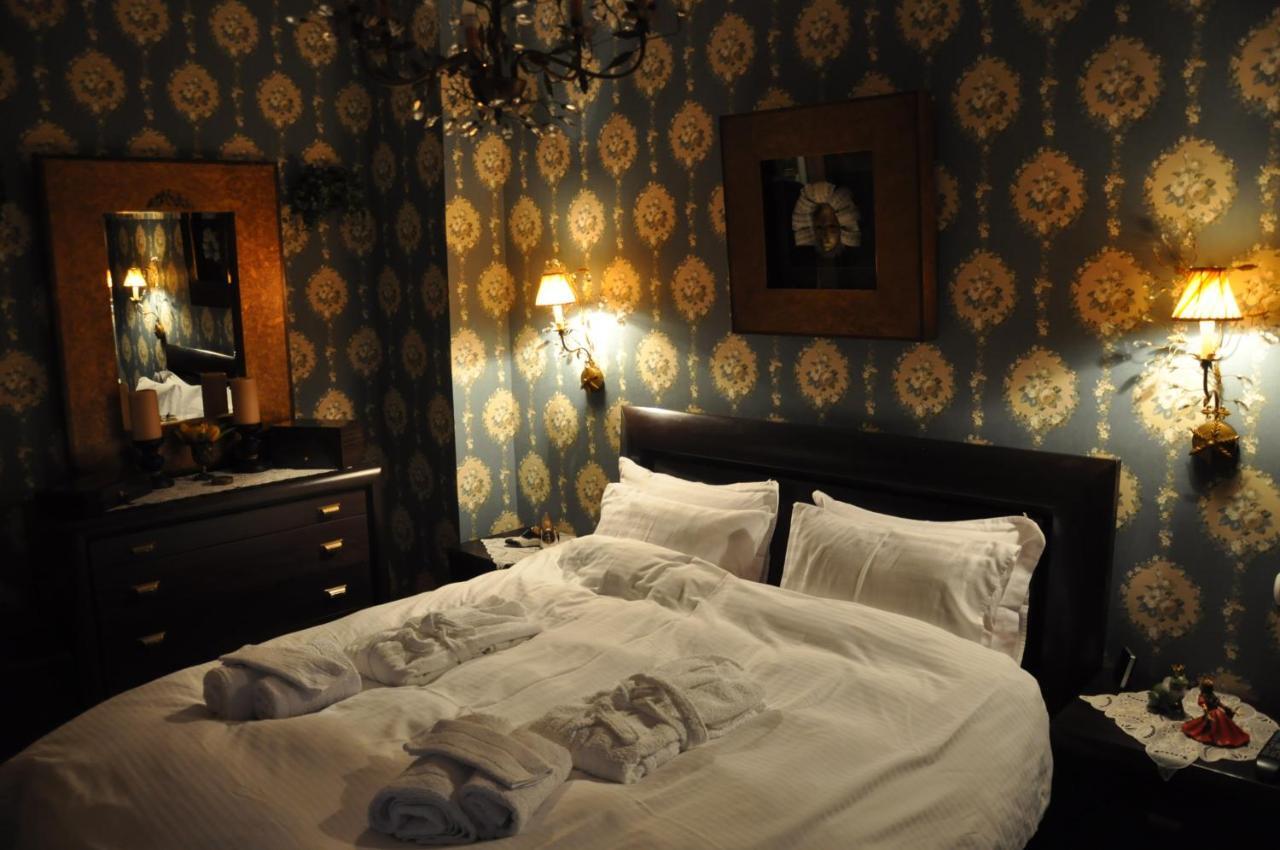 Classic Apartment With Beautiful View カストリア エクステリア 写真
