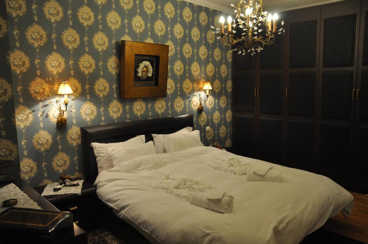 Classic Apartment With Beautiful View カストリア エクステリア 写真