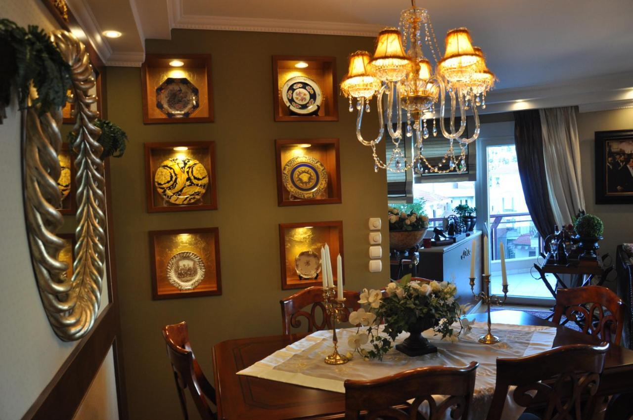 Classic Apartment With Beautiful View カストリア エクステリア 写真